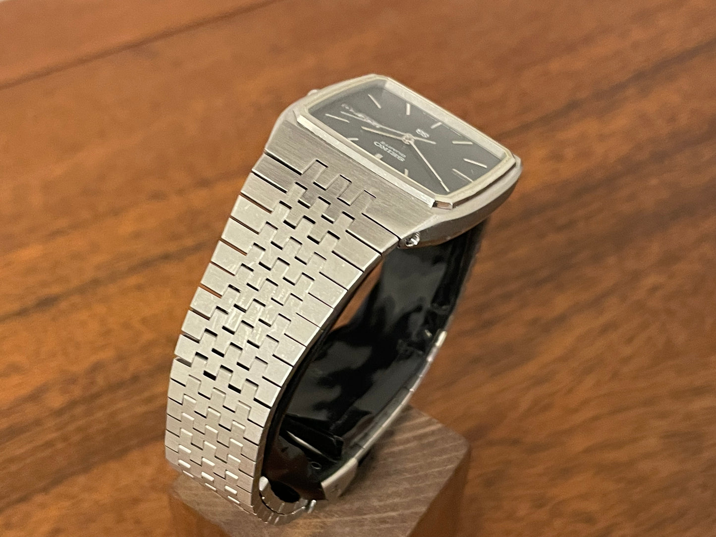 (1989) Seiko 8223-5160 Quartz SQ "TV dial" (serviced)