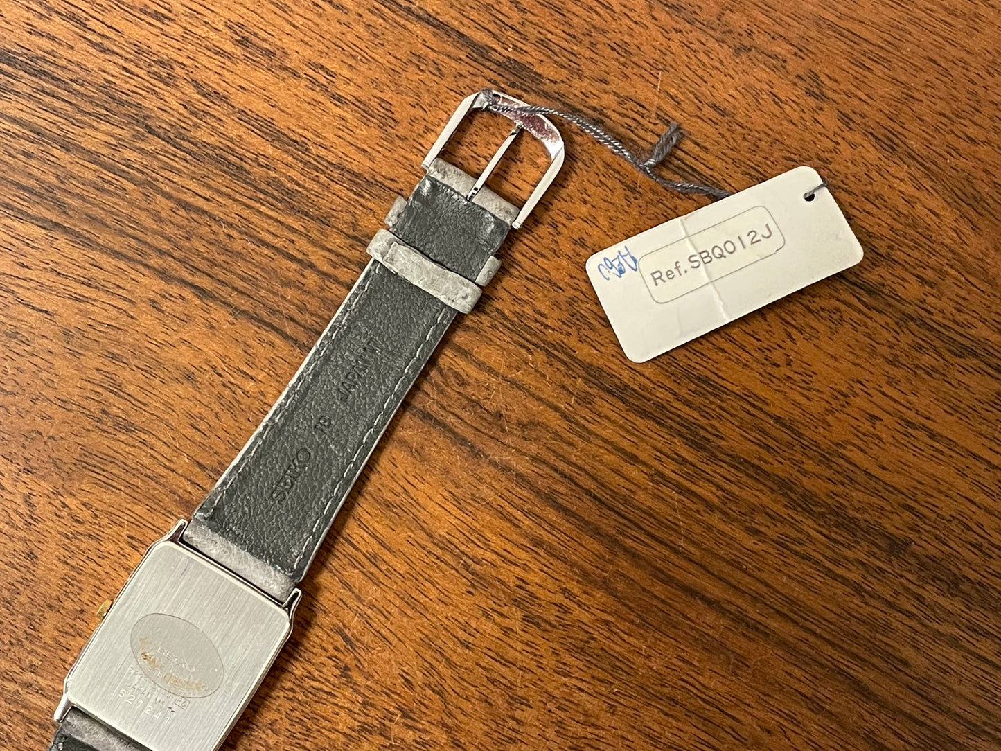 (1996) Seiko 5P39-5000 Quartz "Tank" dress watch - grey diamond dust dial w/ vertical lines (NOS)
