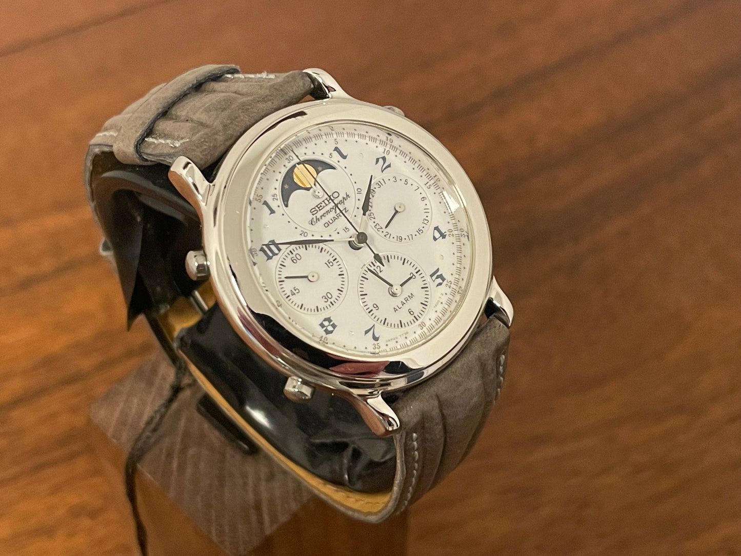 (1991) Seiko 7T36-7A00 chronograph, moon phase & alarm - silver case w/ white dial (NOS)
