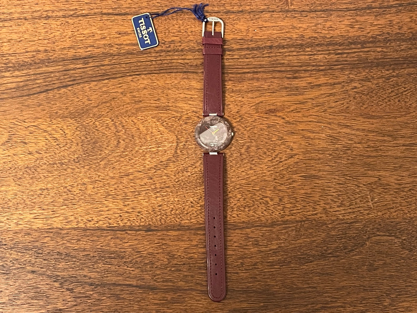 (1980s) Tissot RockWatch R150 burgundy granite - mid size model (NOS)