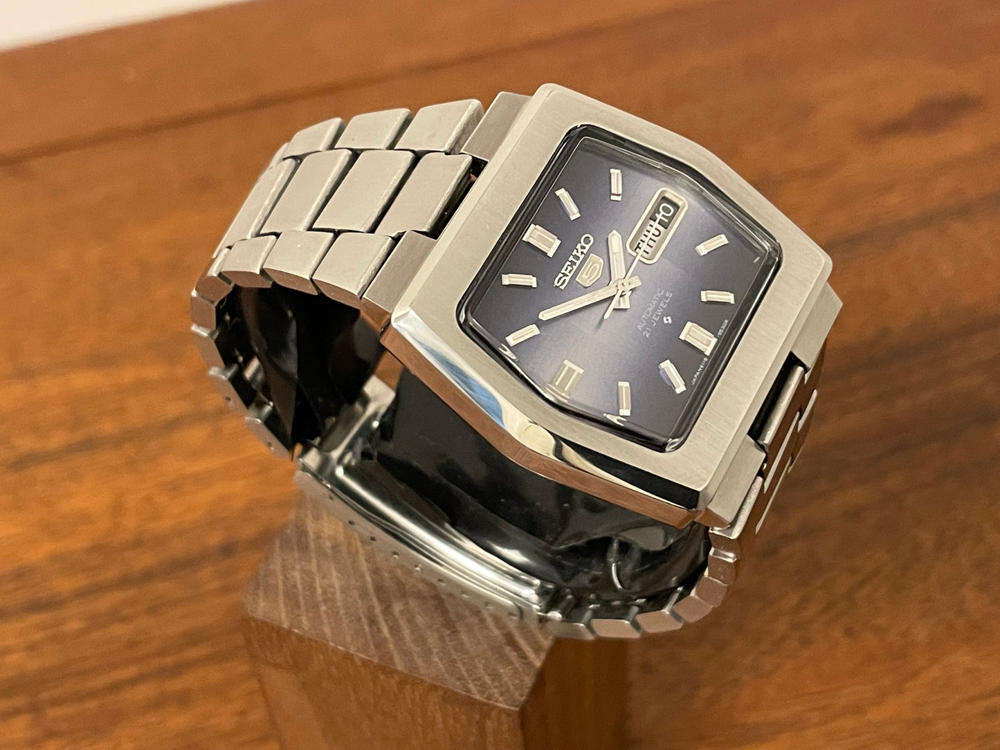 (1976) Seiko 5 Automatic 6119-5460 hexagon case - blue dial (serviced)
