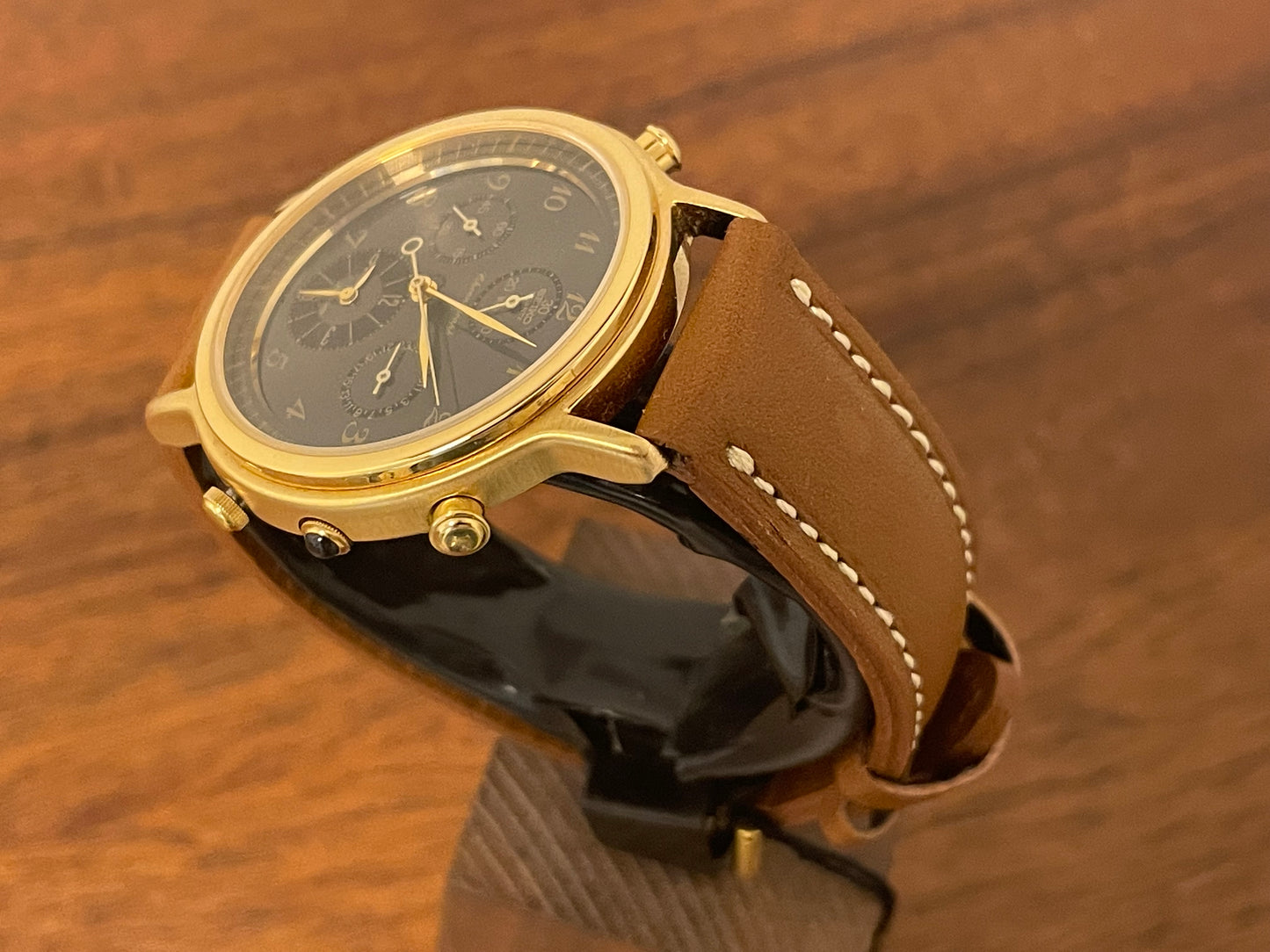 (1991) Seiko 7T34-7A3B chronograph alarm - gold case w/ grey sunburst dial (NOS)