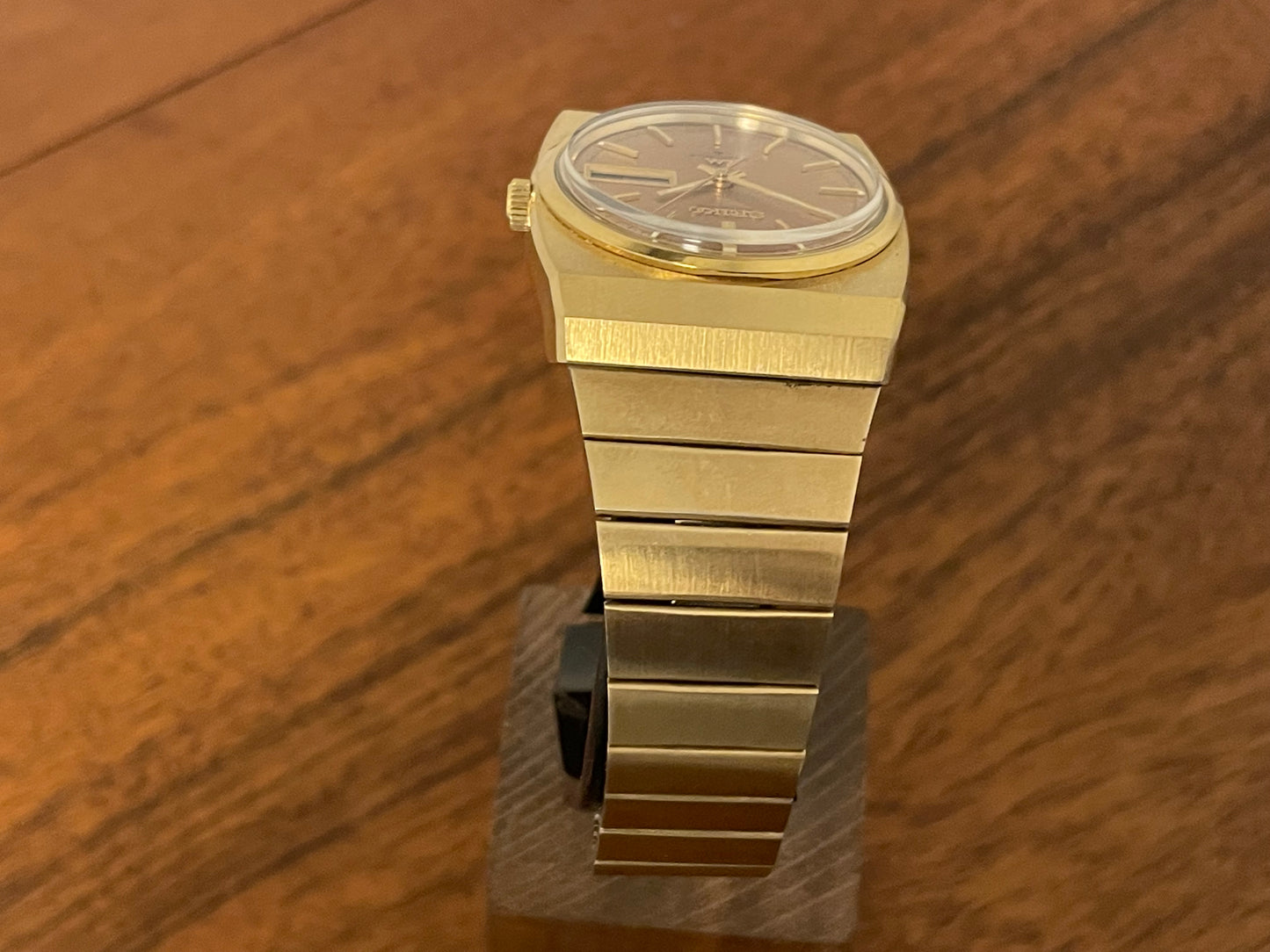 (1974) Seiko LM "Lord Matic" 5606-6020 - Gold plated case & aubergine sunburst dial (mint + serviced)