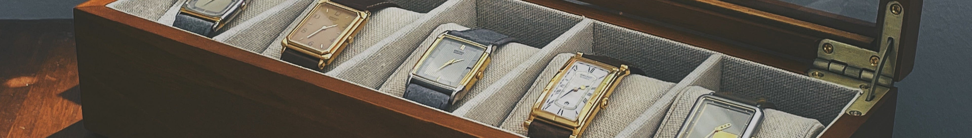 Watch storage box with 5 vintage Seiko Tank watches