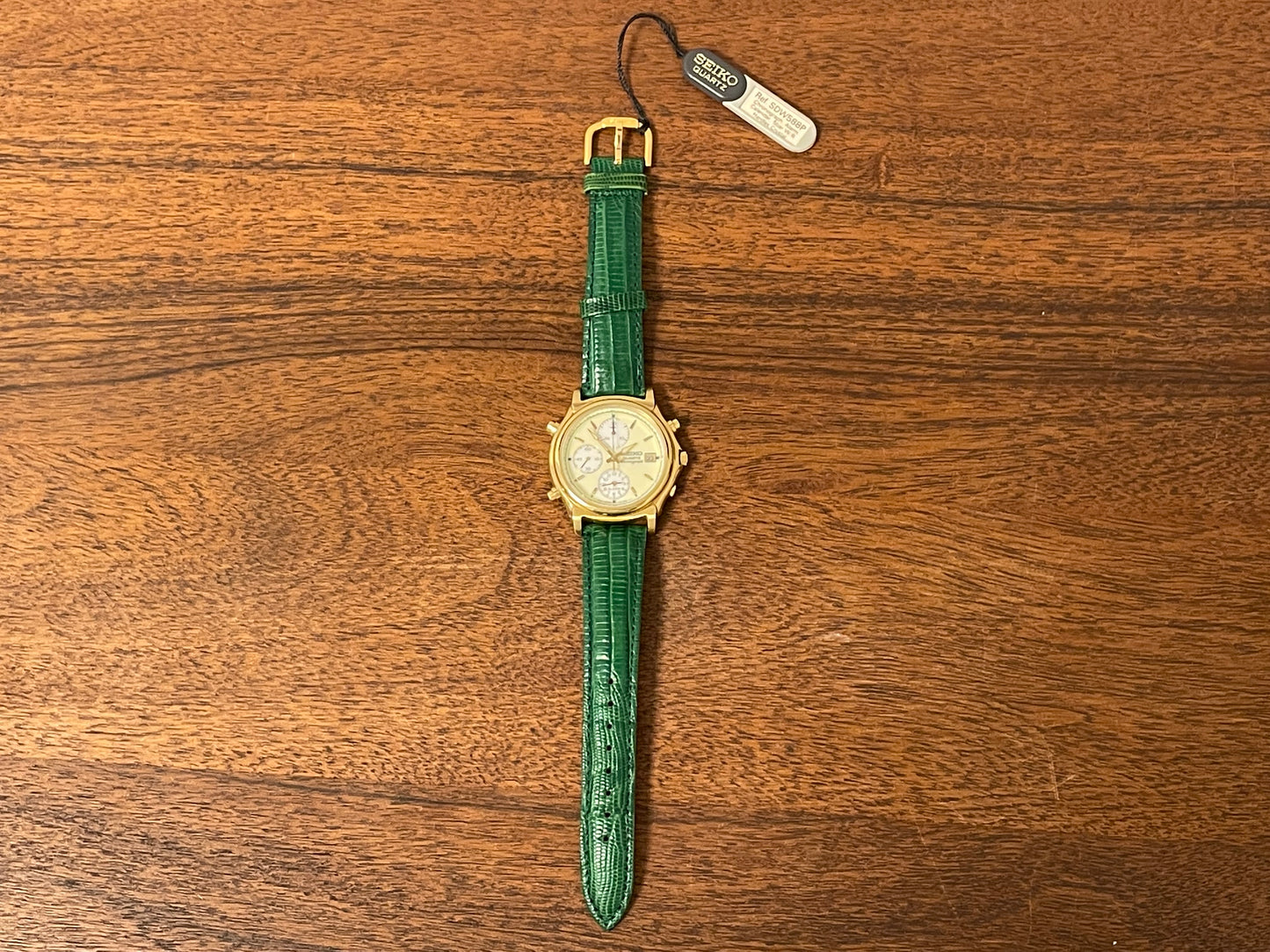 (1993) Seiko 7T32-6F70 Quartz chronograph - gold case, full lume dial w/ gold markers (NOS)