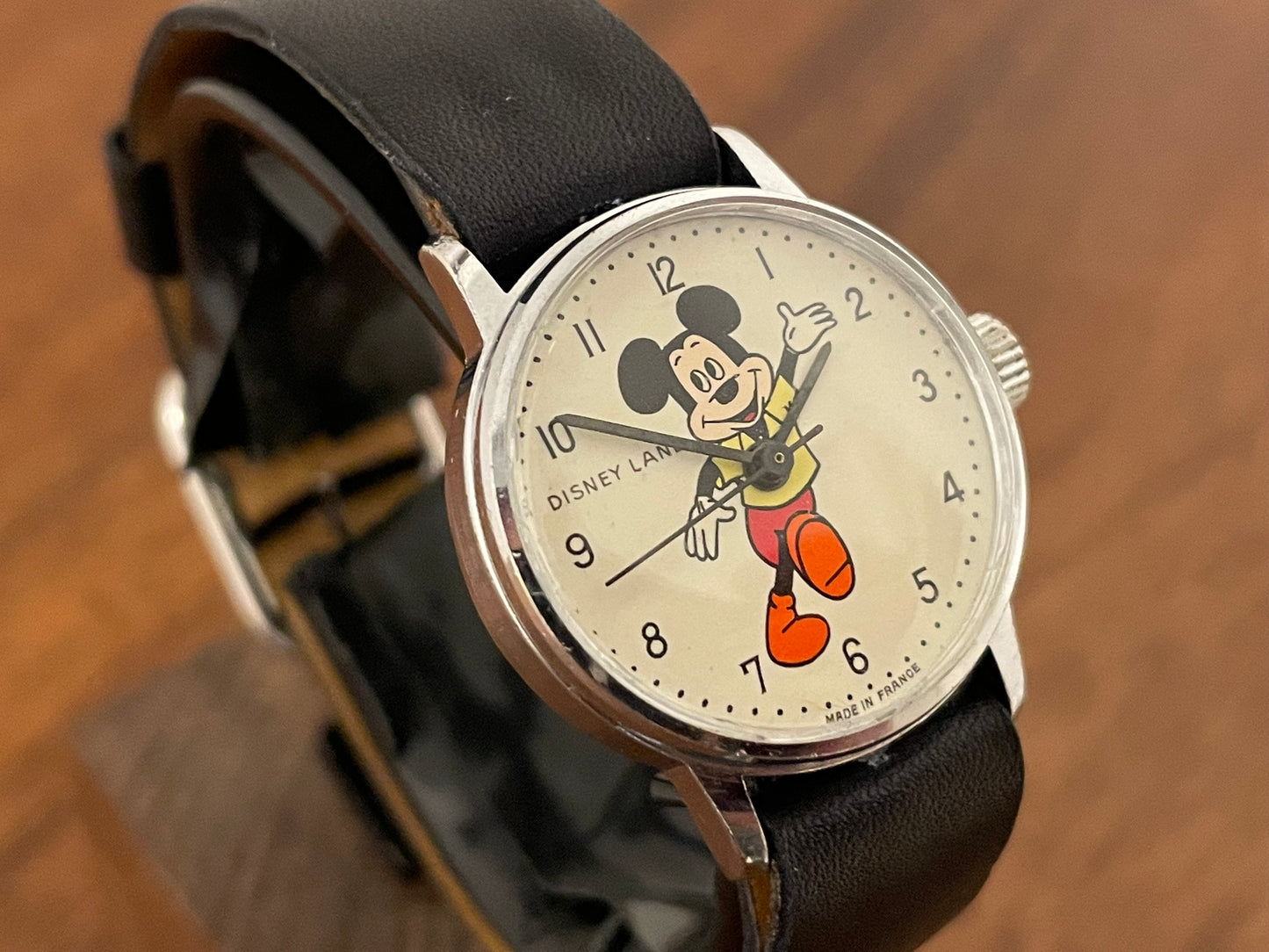 (1960s-1970s) Disneyland Mickey Mouse manual wind watch by Walt Disney - small size (serviced)