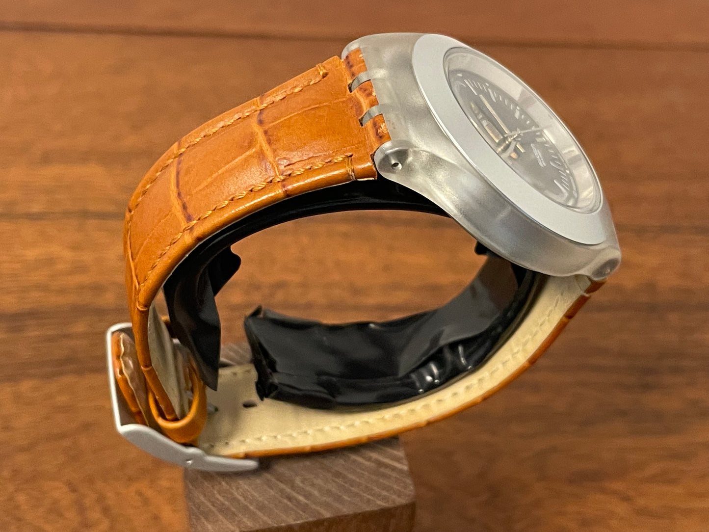 (2001) Swatch SVDK1001 Irony Diaphane Automatic "Gravitation"