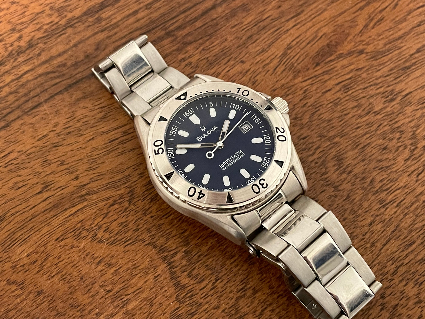 (1990s) Bulova 100FT/3ATM diver - blue dial (NOS)