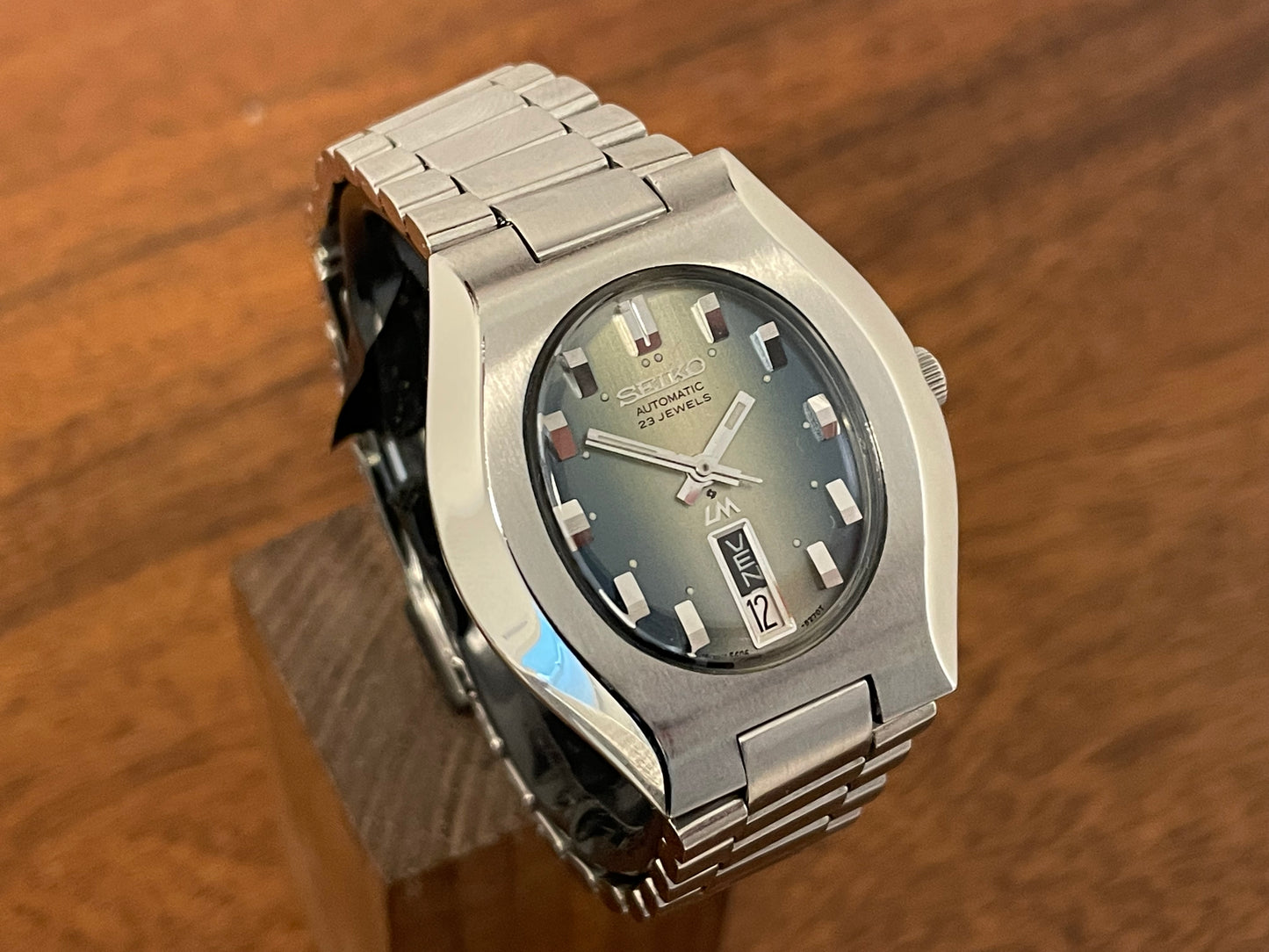 (1973) Seiko LM "Lord Matic" 5606-5100 - green gradient dial (full service)
