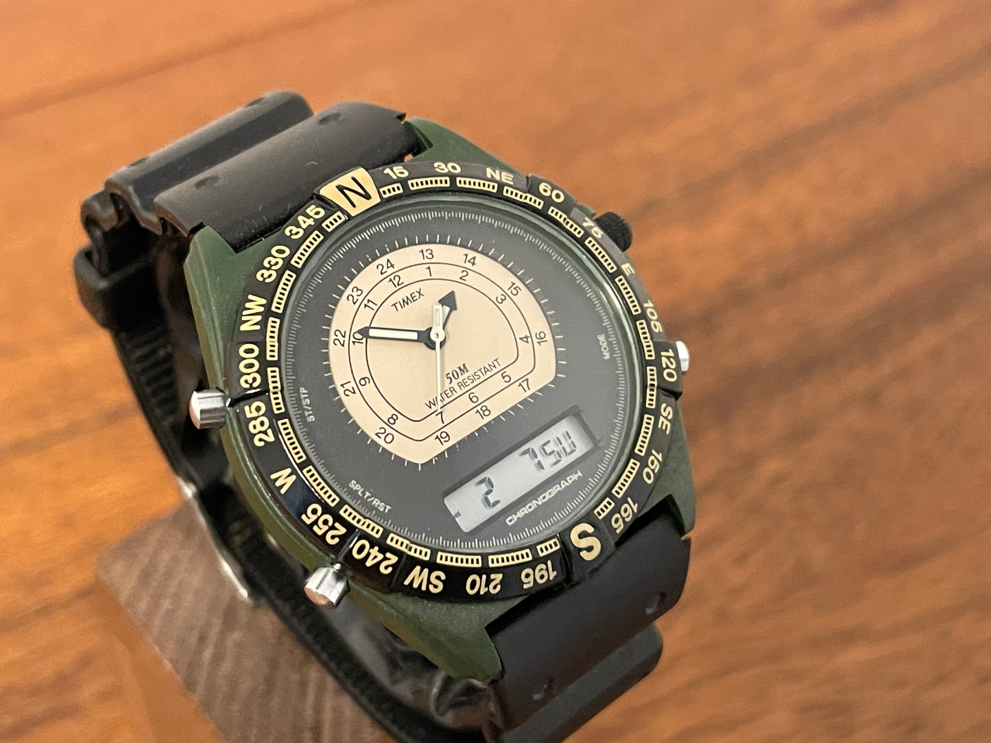 (1994) Timex Expedition 83601 Camper dual display field watch