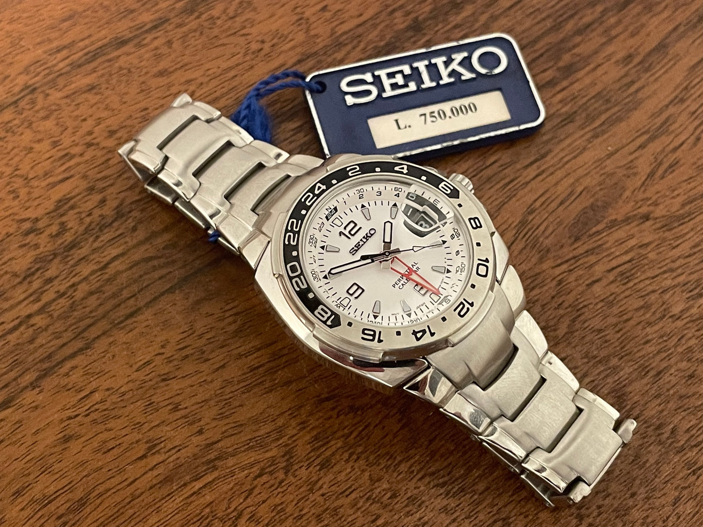(1999) Seiko 8F56-0030 perpetual calendar GMT - white dial (NOS)