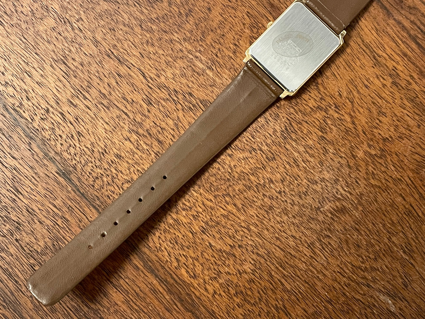 (1996) Seiko 5P30-5140 Quartz "Tank" dress watch - caramel dial w/ gold numerals/markers (NOS)