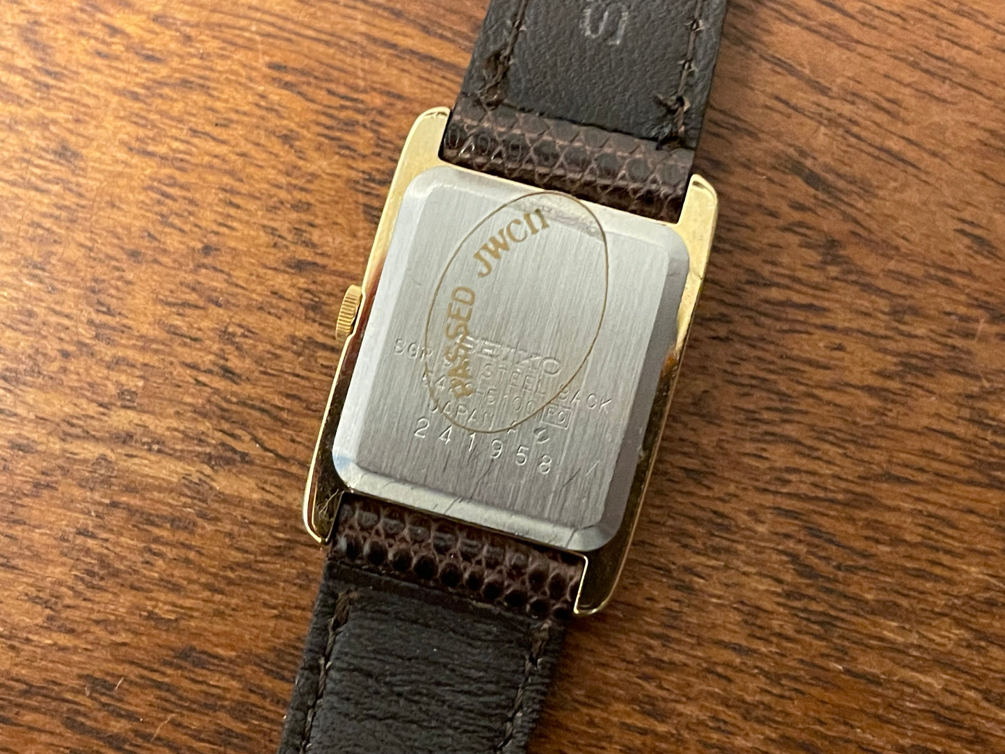 (1982) Seiko 5420-5100 "Tank" dress watch - brushed gold dial w/ gold markers - small size (NOS)