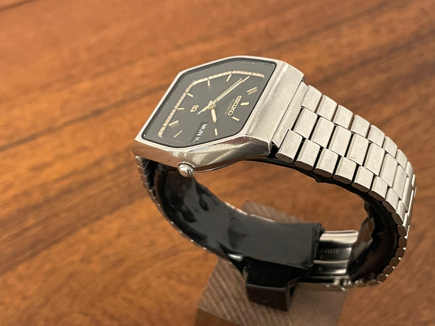 (1980) Seiko 8223-5040 SQ hexagon case (serviced)