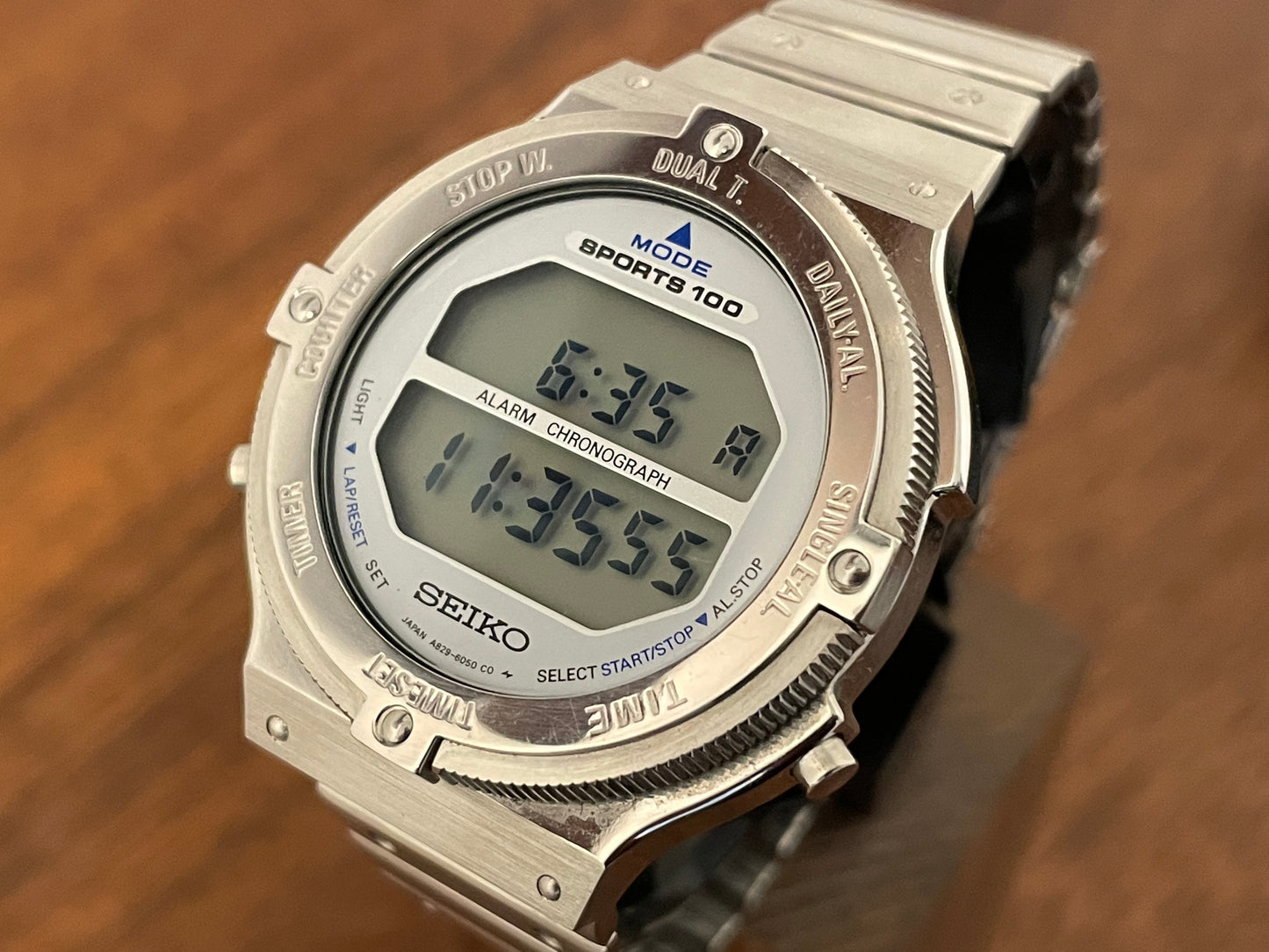 (1983) Seiko A829-6050 "Astronaut" Sports 100 Alarm Chronograph - LCD/digital (serviced)