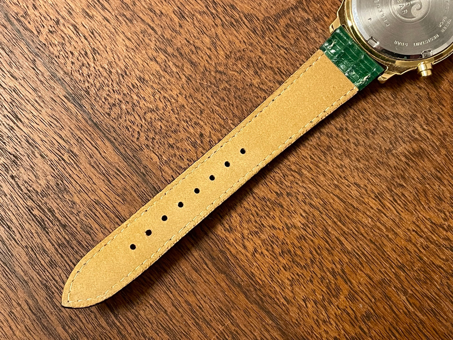 (1993) Seiko 7T32-6F70 Quartz chronograph - gold case, full lume dial w/ gold markers (NOS)