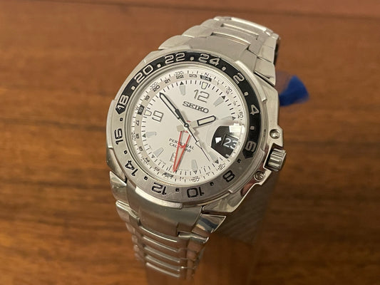 New old stock Seiko 8F56-0030 perpetual calendar GMT from 1999