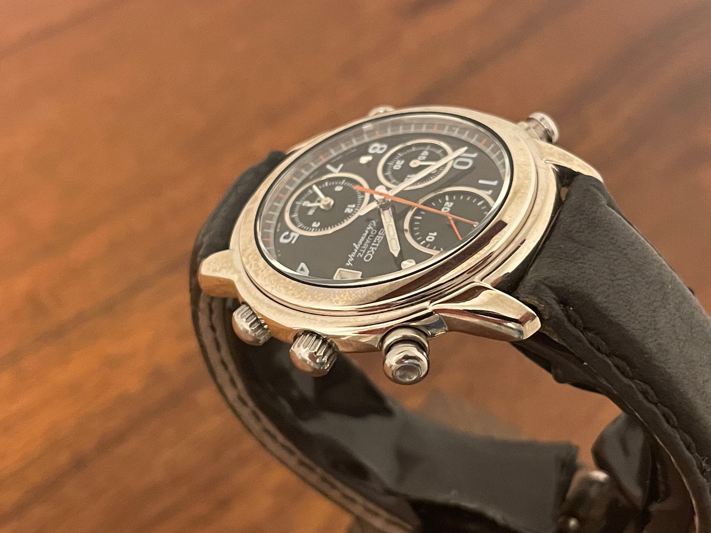 (1992) Seiko 7T32-6D4A Quartz big pusher chronograph - silver case - black dial w/ white Arabic numerals (NOS)