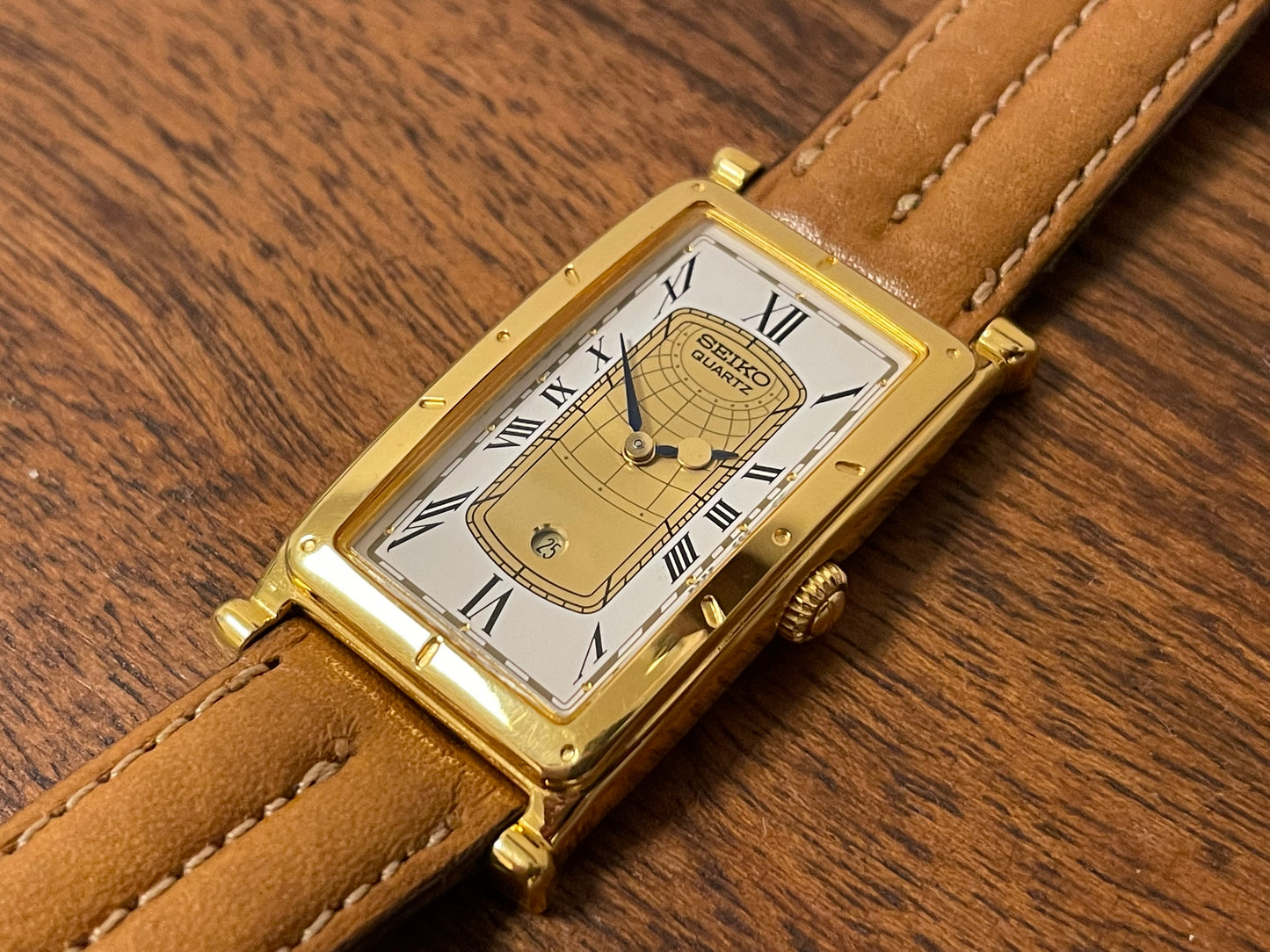 (1995) Seiko 7N89-5000 Age of Discovery “AOD” tank dress watch