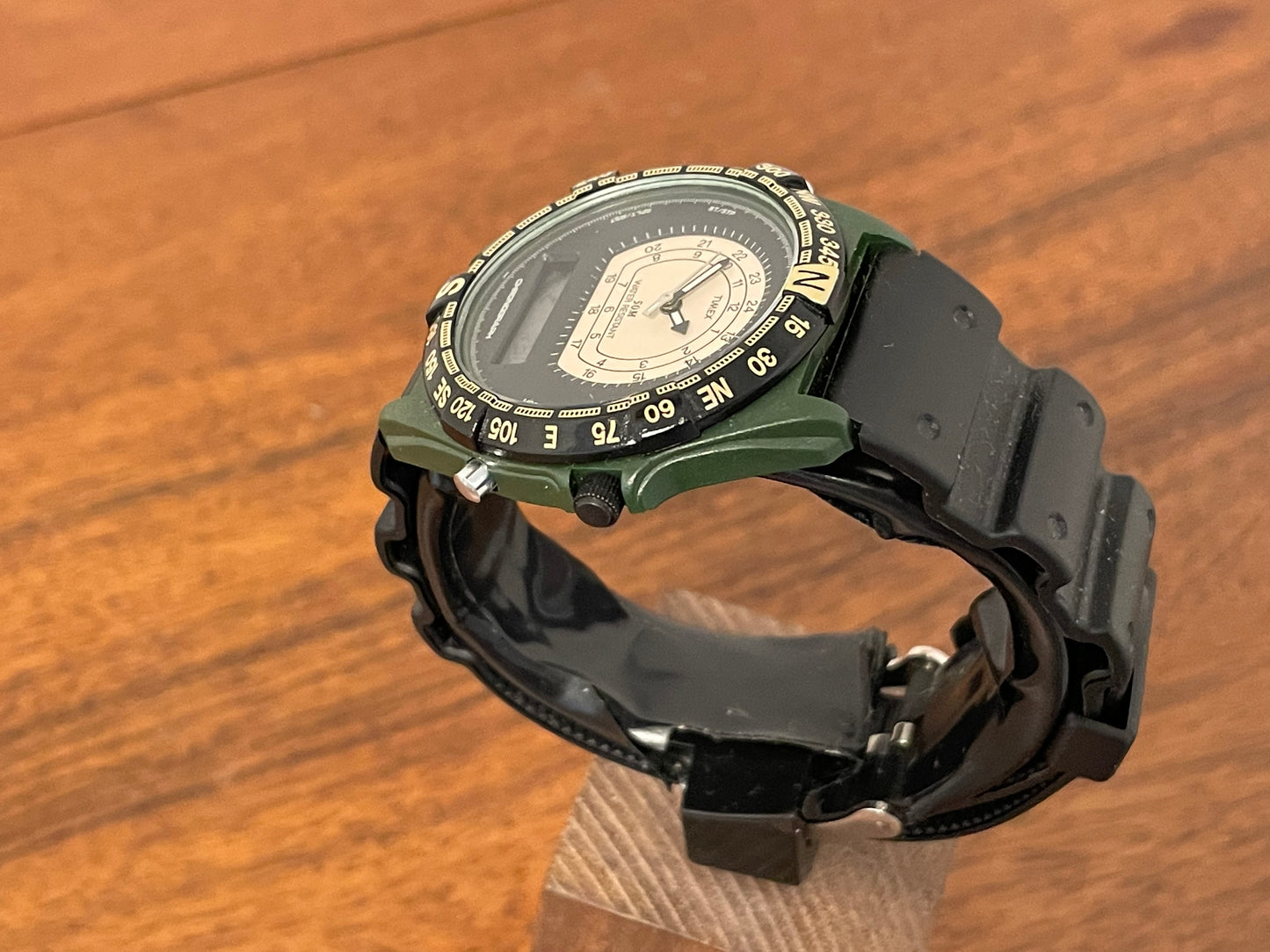 (1994) Timex Expedition 83601 Camper dual display field watch