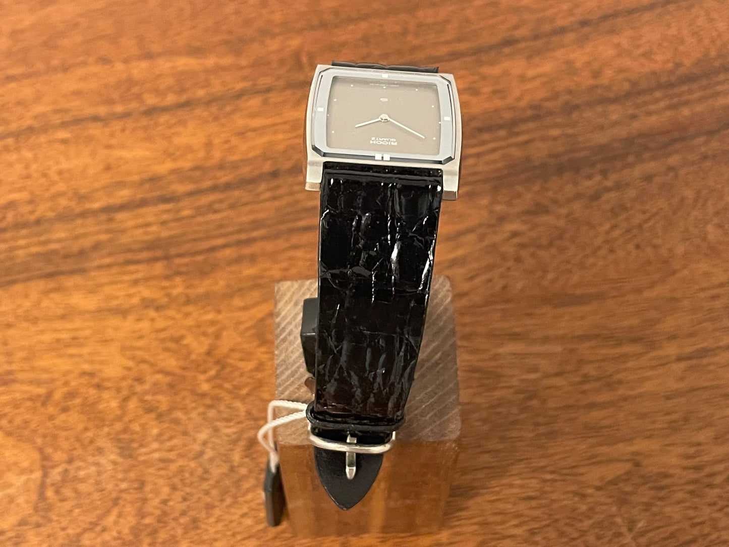 (1970s/1980s) Ricoh 632042 Riquartz "Tank" dress watch - flat taupe dial w/ white markers (NOS)