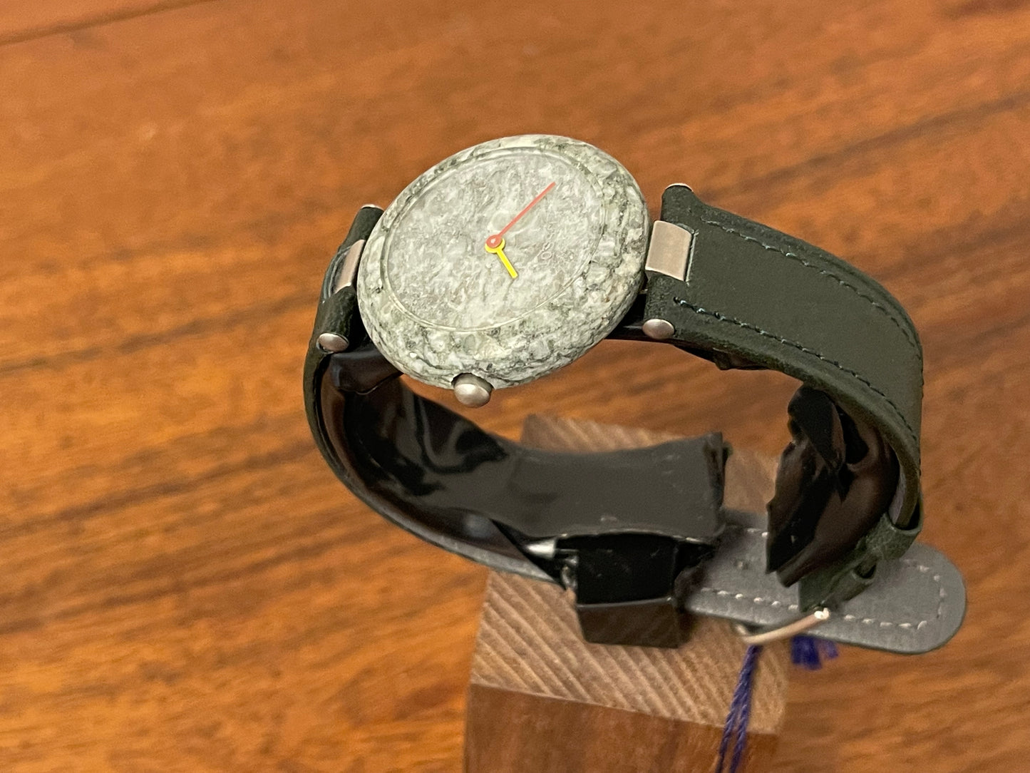 (1980s) Tissot RockWatch R150 green granite - mid size model (NOS)