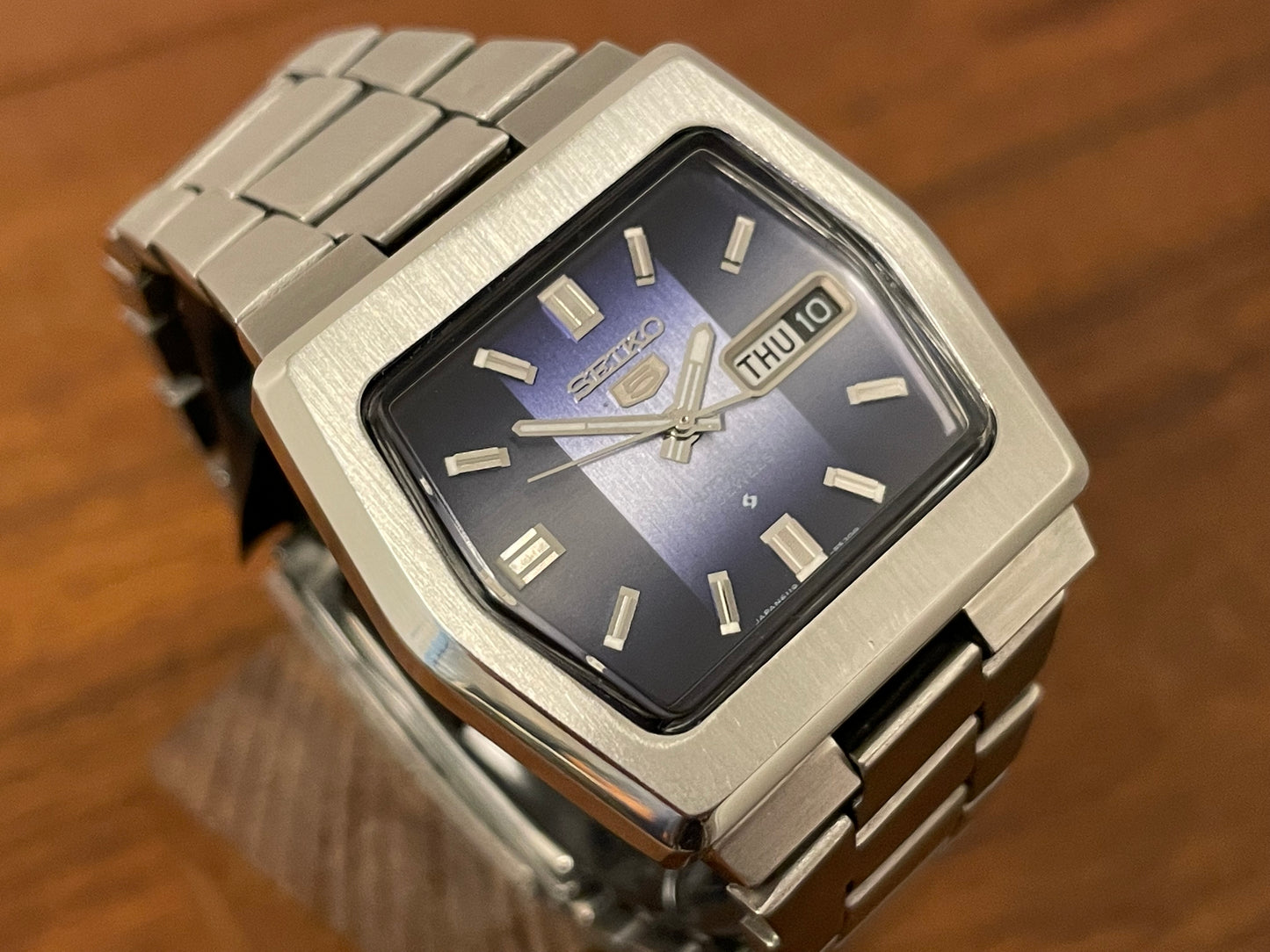(1976) Seiko 5 Automatic 6119-5460 hexagon case - blue dial (serviced)