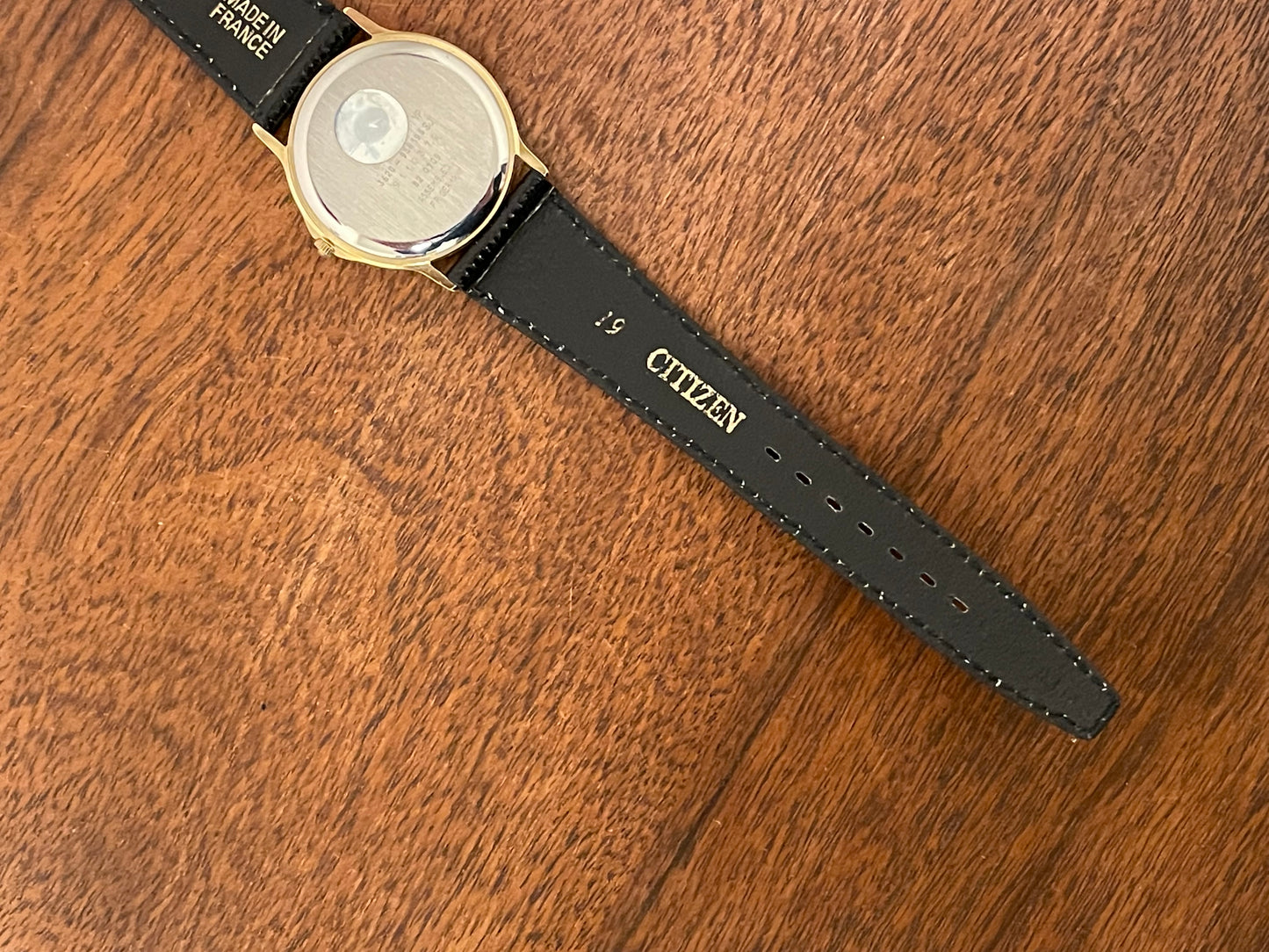 (1979) Citizen 3620-958195SJ dress watch - black dial w/ diamond marker (NOS)