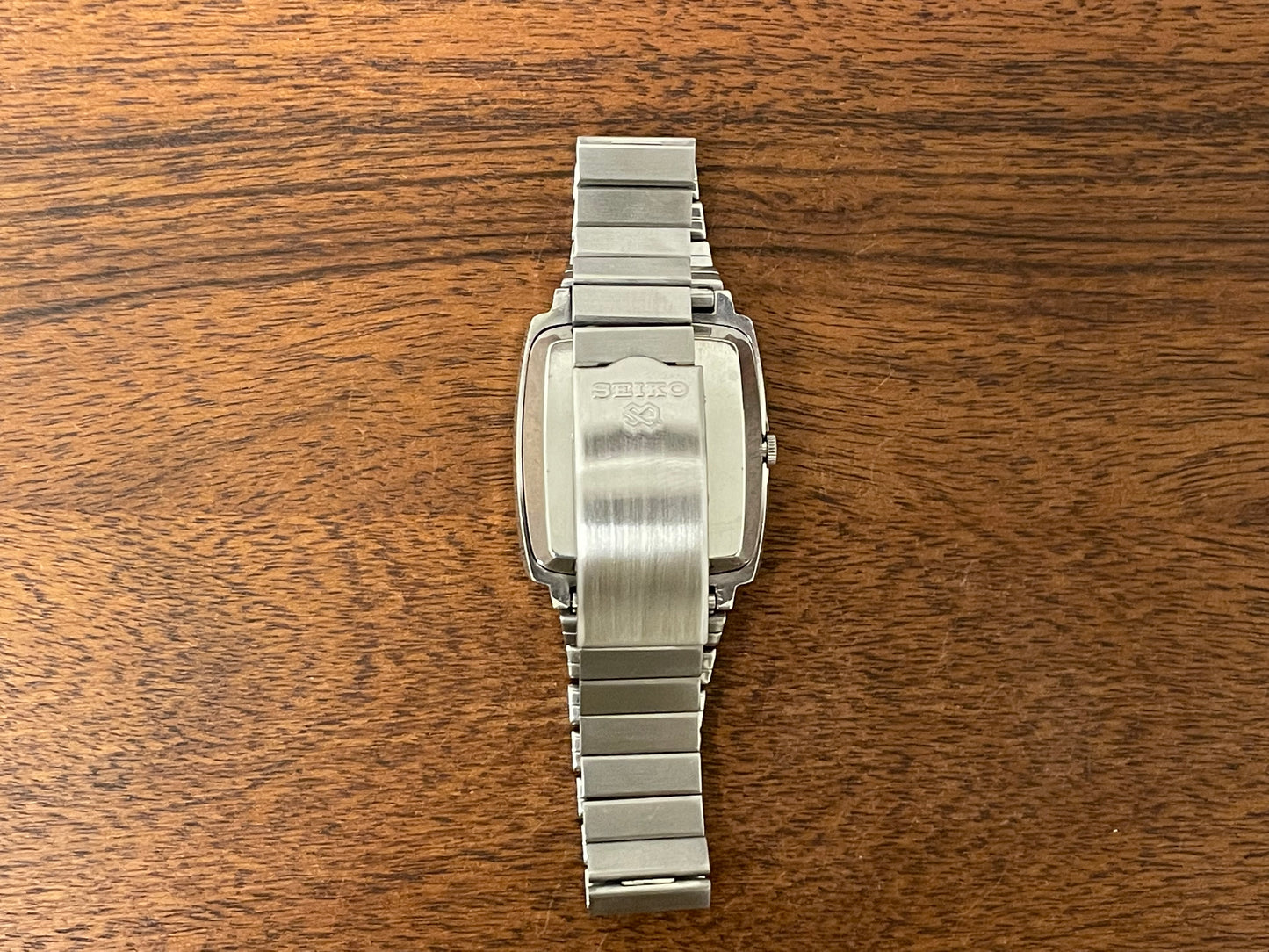 (1977) Seiko 4633-5029 Quartz 4004 - Dark grey dial (serviced)