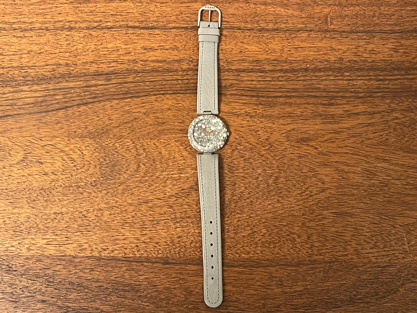 (1980s) Tissot RockWatch R150 white/grey granite - mid size model (NOS)