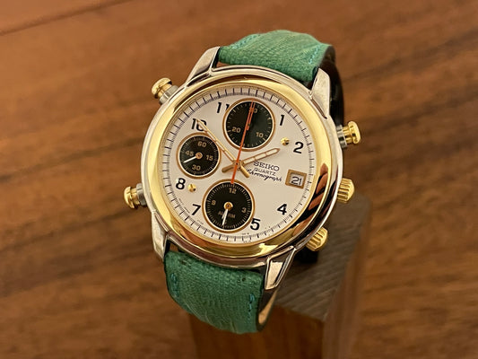 New Old Stock Seiko 7T32-6D40 quartz big pusher chronograph from 1992