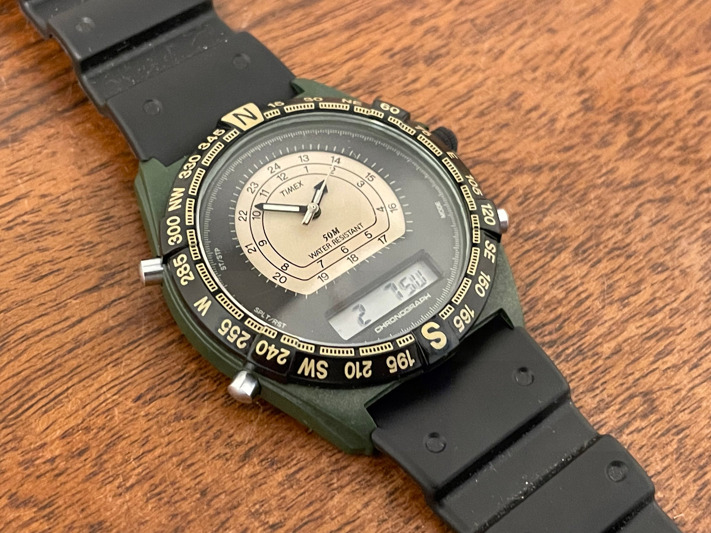 (1994) Timex Expedition 83601 Camper dual display field watch