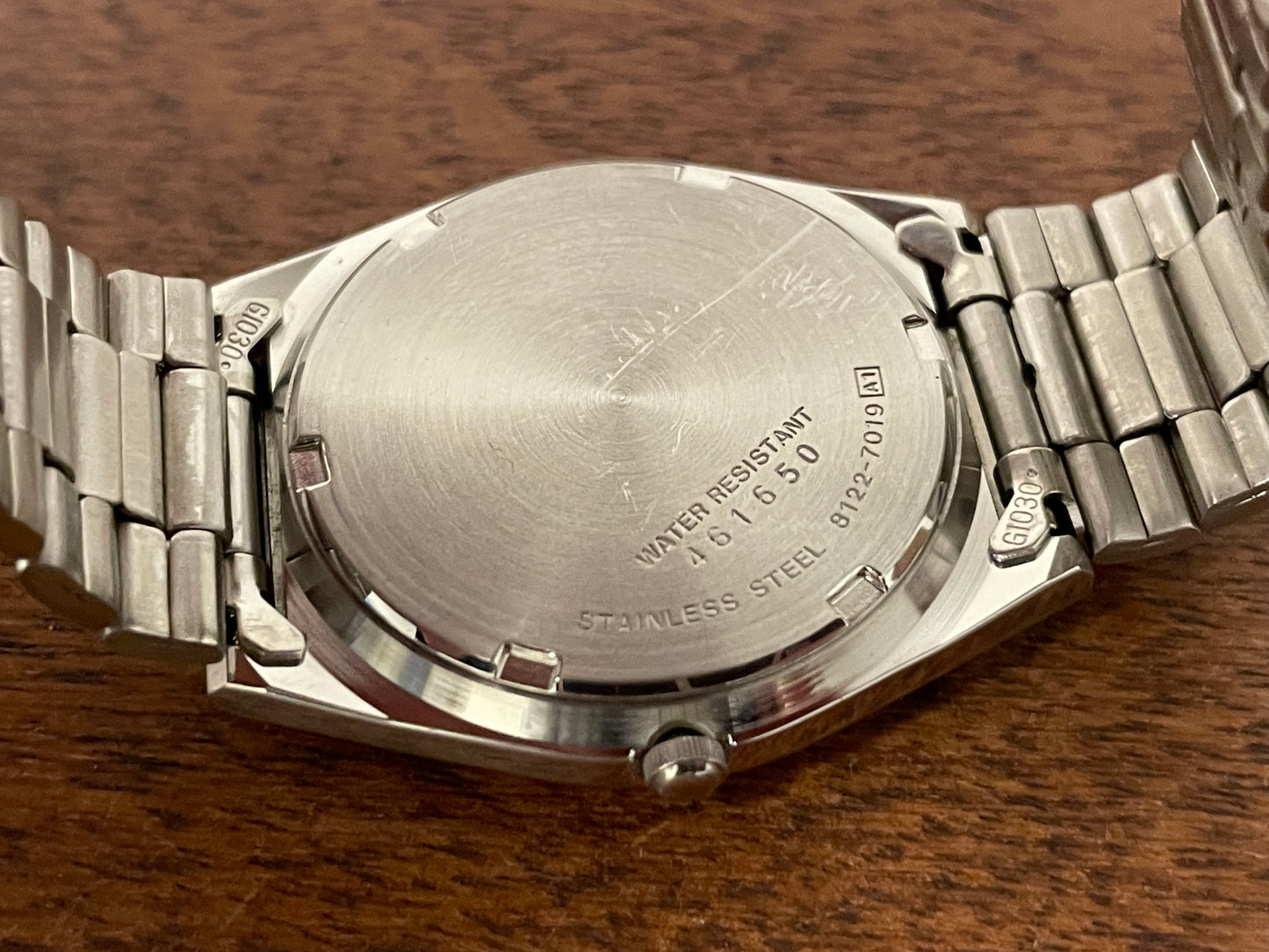(1984) Seiko 8122-7019 Quartz Shivas Regal logo - silver sunburst dial