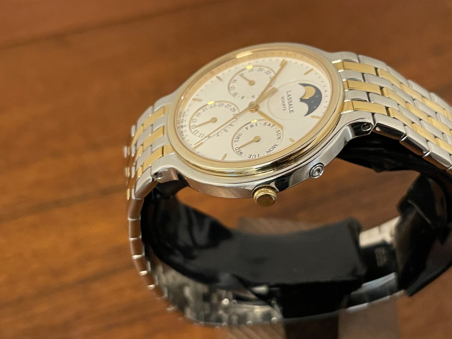 (1998) Lassale by Seiko 7F69-6029 moon phase/calender dress watch (serviced)