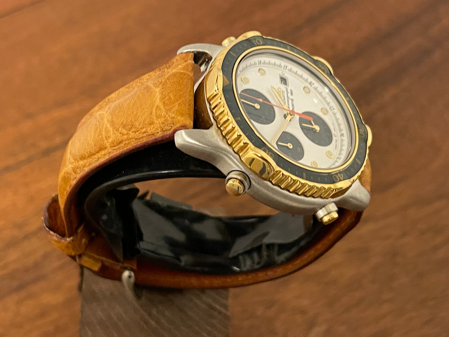 (1991) Seiko 7T32-6B9A quartz chronograph Sports 180 - white dial w/ petrol blue subdials (NOS)
