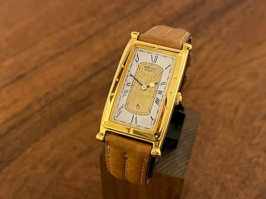 (1995) Seiko 7N89-5000 Age of Discorvery “AOD” tank dress watch front view