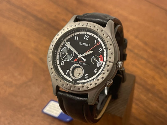 New old stock Seiko 8V36-0010 Titanium Ultrasonic from 1997