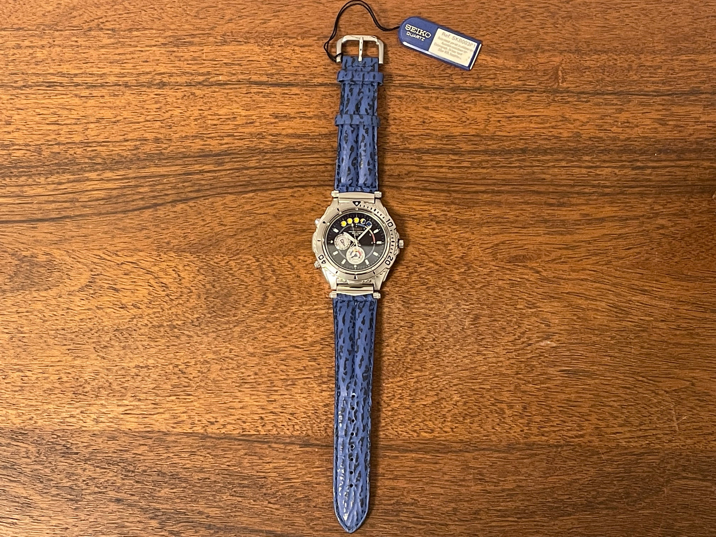 (1995) Seiko 6M37-6010 Yacht Timer "dancing hands" Sports 200 - blue sunburst dial (NOS)