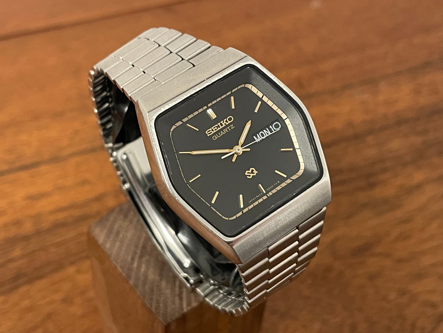 (1980) Seiko 8223-5040 SQ hexagon case (serviced)