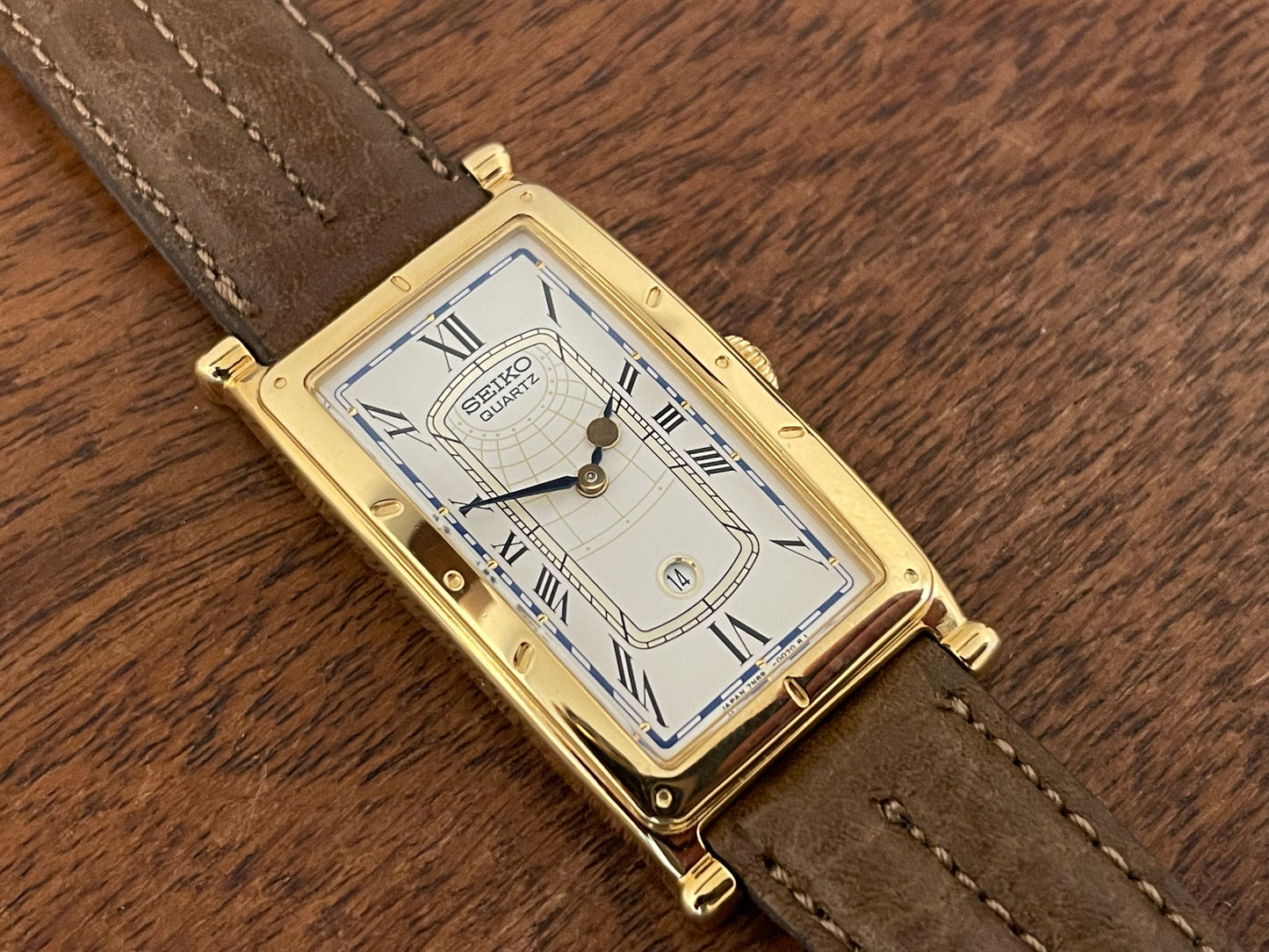 (1994) Seiko 7N89-5000 Age of Discovery "Tank" dress watch - white dial w/ Roman numerals (NOS)