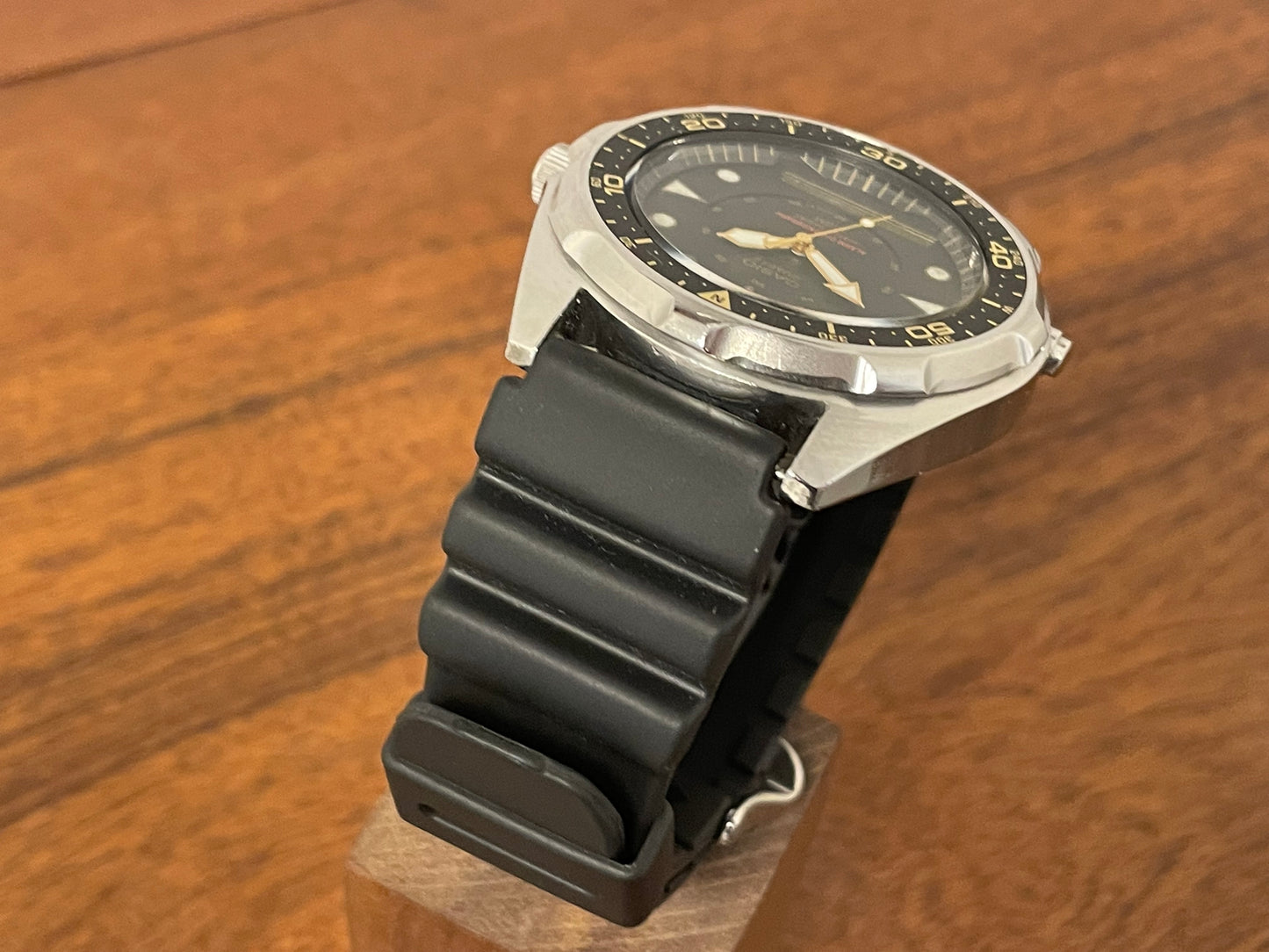 (1980s) Casio AMW-320C "Arnie" digital/analog alarm/chronograph diver (serviced)