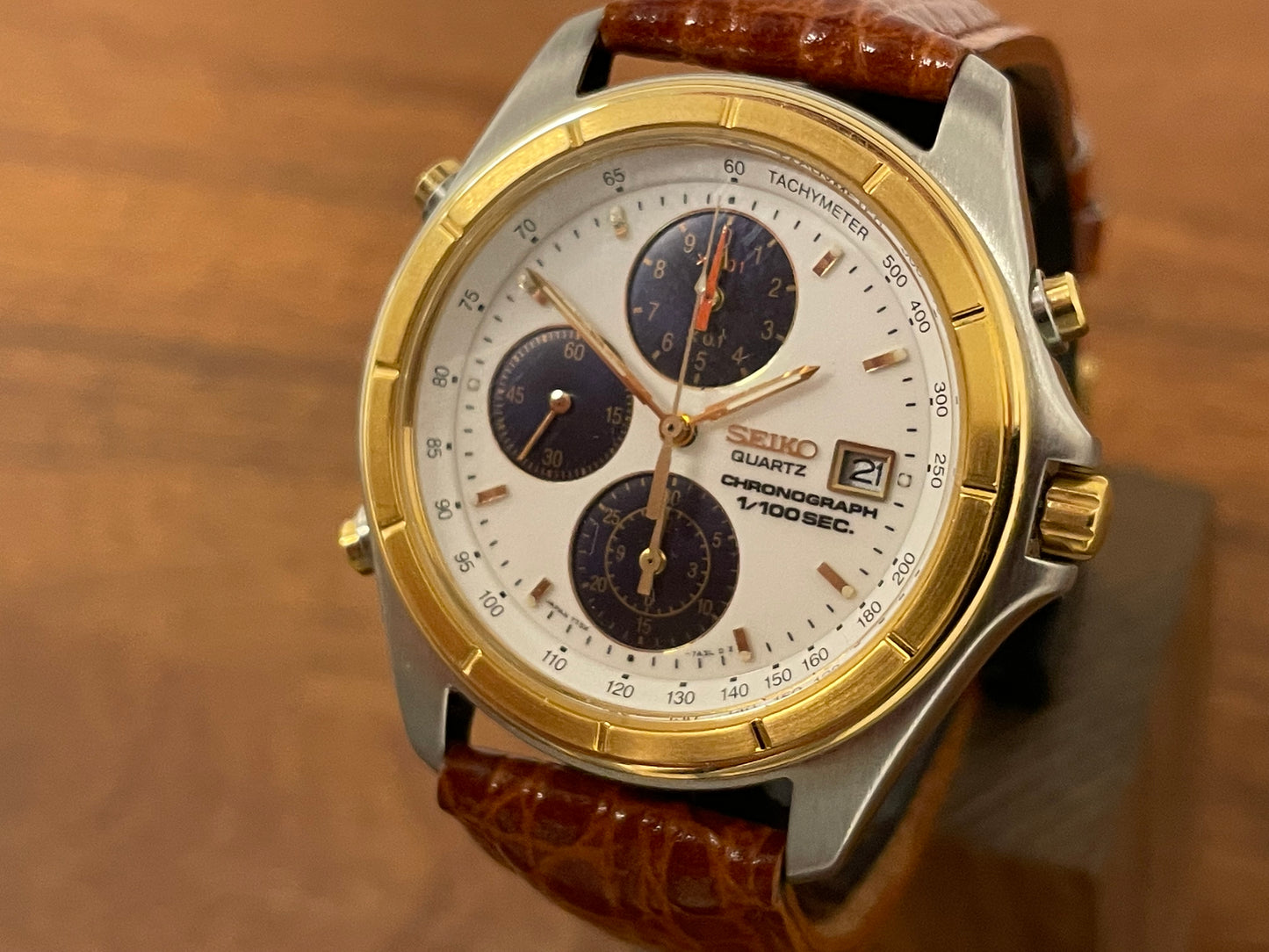 (1993) Seiko 7T52-7A00 quartz chronograph 1/100 sec - bi-color case w/ white dial (NOS)