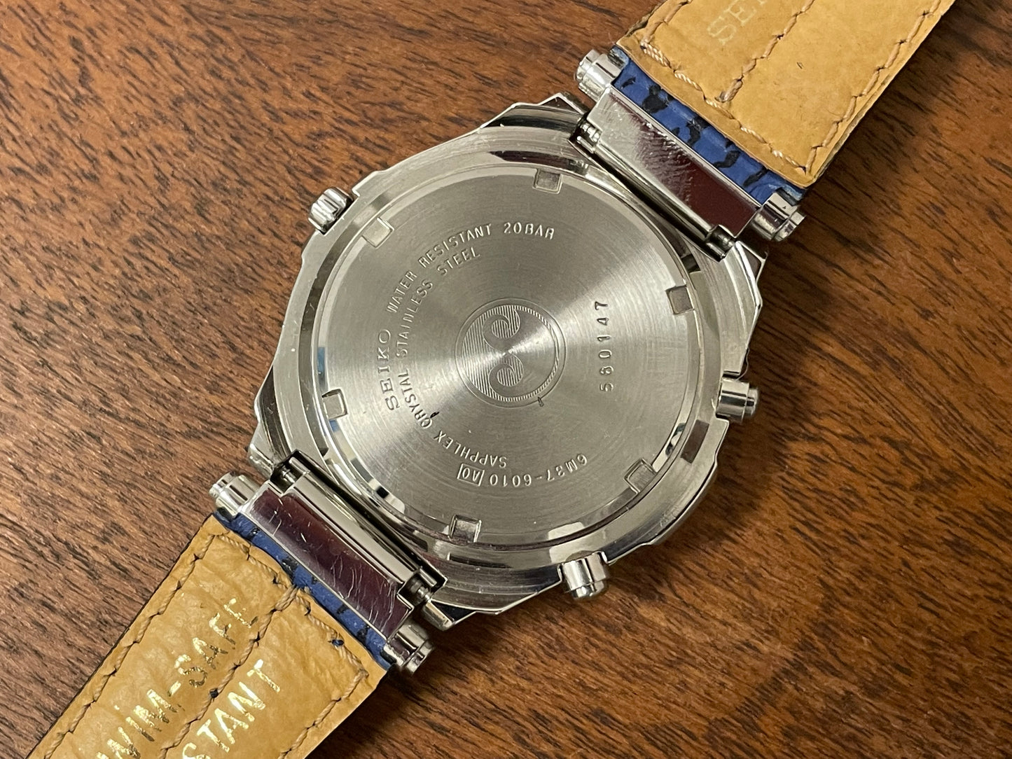 (1995) Seiko 6M37-6010 Yacht Timer "dancing hands" Sports 200 - blue sunburst dial (NOS)