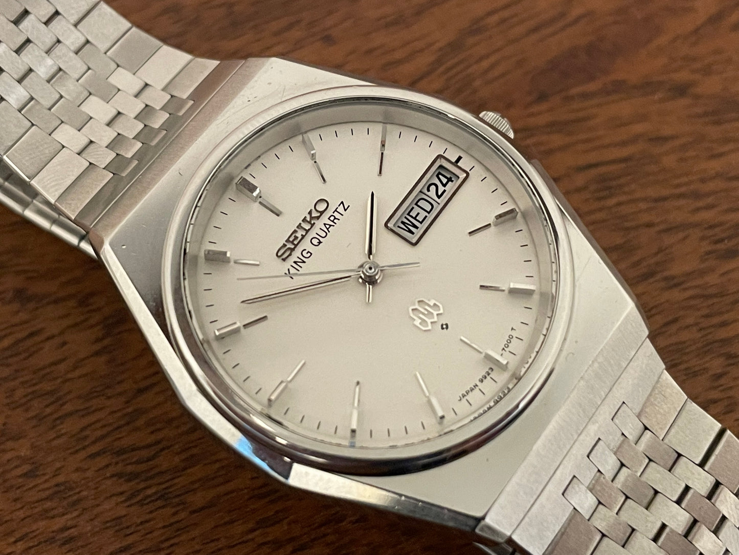 (1979) Seiko King Quartz 9923-7000 with silver dial - Twin Quartz movement (serviced)