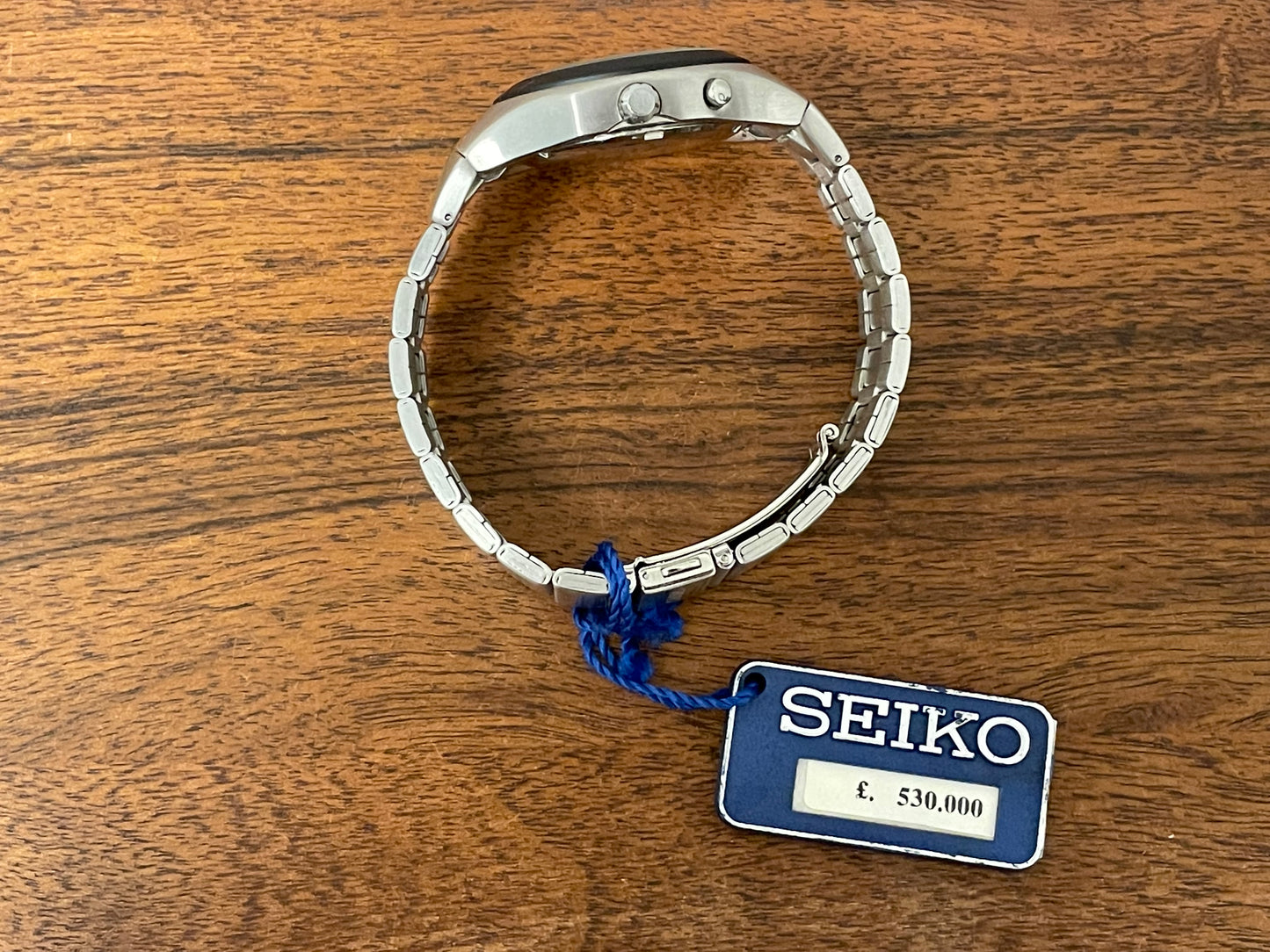 (2000) Seiko 5M62-0B60 Kinetic 100m black bezel - black sunburst dial (NOS)