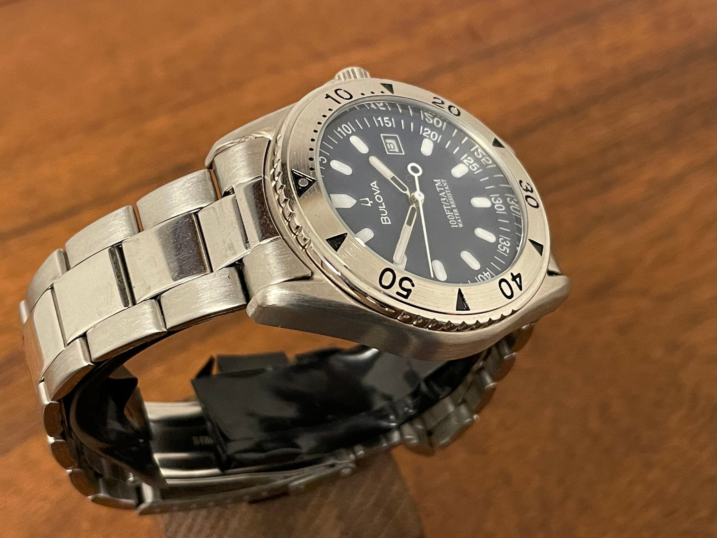 (1990s) Bulova 100FT/3ATM diver - blue dial (NOS)