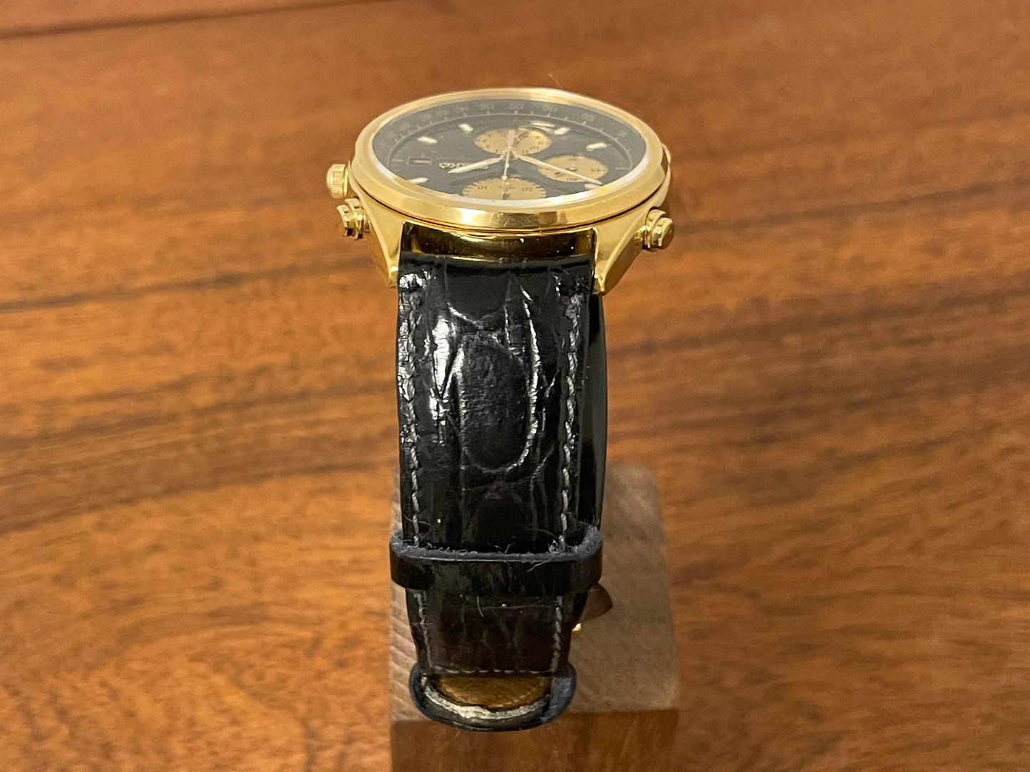(1992) Seiko 7T32-7B3B “John Player Special” chronograph - black & gold