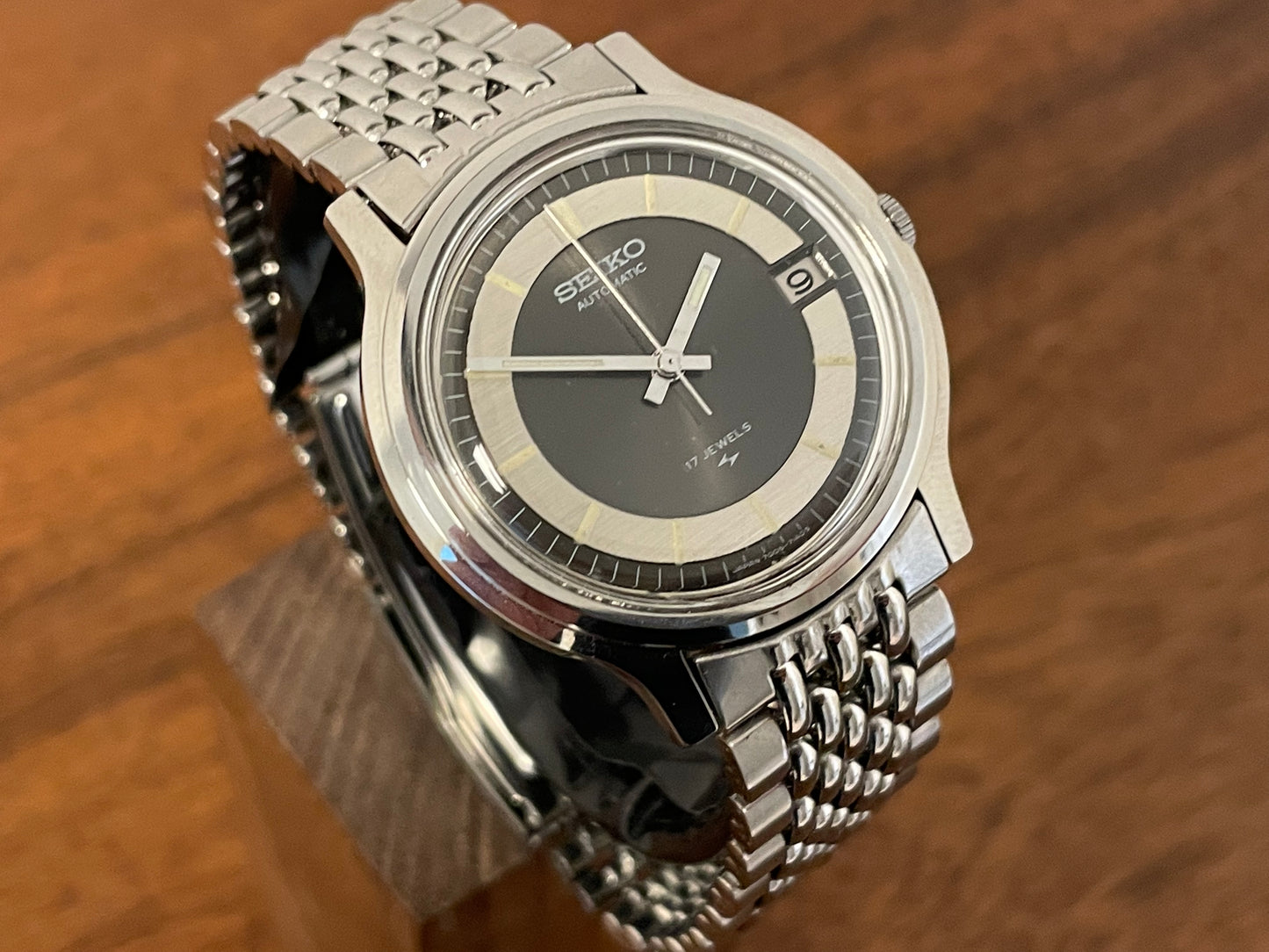 (1971) Seiko 7005-7110 "bullseye dial" automatic 17 jewels (serviced)