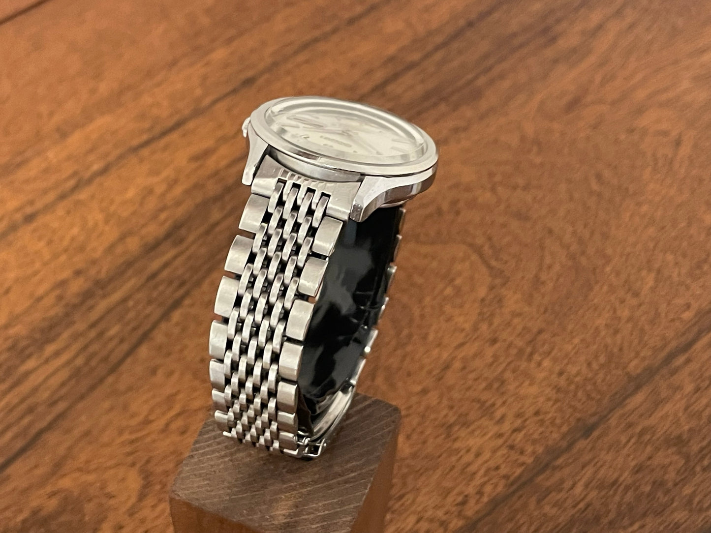(1967) Seiko 8306-9030 Business-A Diashock 30 jewels (full service)