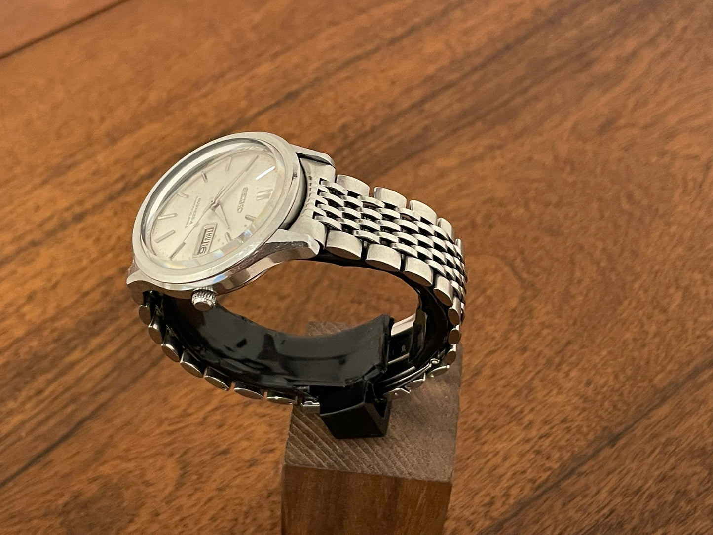 (1967) Seiko 8306-9030 Business-A Diashock 30 jewels (full service)